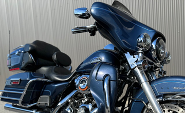 Harley-Davidson Dark Blue Pearl Motorcycle Paint