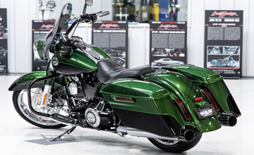 Harley-Davidson Deep Sherwood Pearl Motorcycle Paint