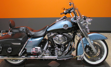 Harley-Davidson Suede Blue Pearl Motorcycle Paint