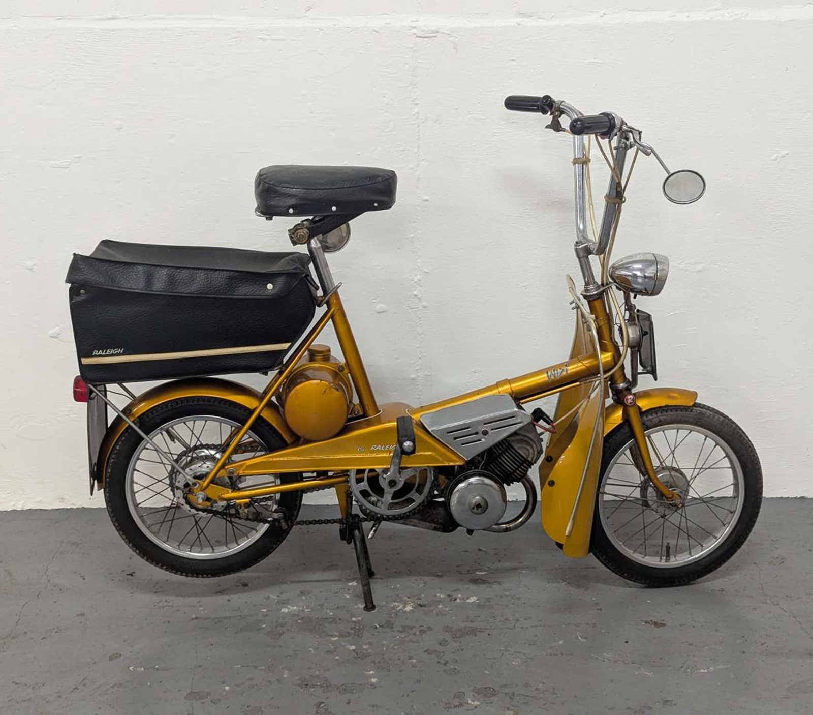 Raleigh Spanish Gold Motorcycle Paint