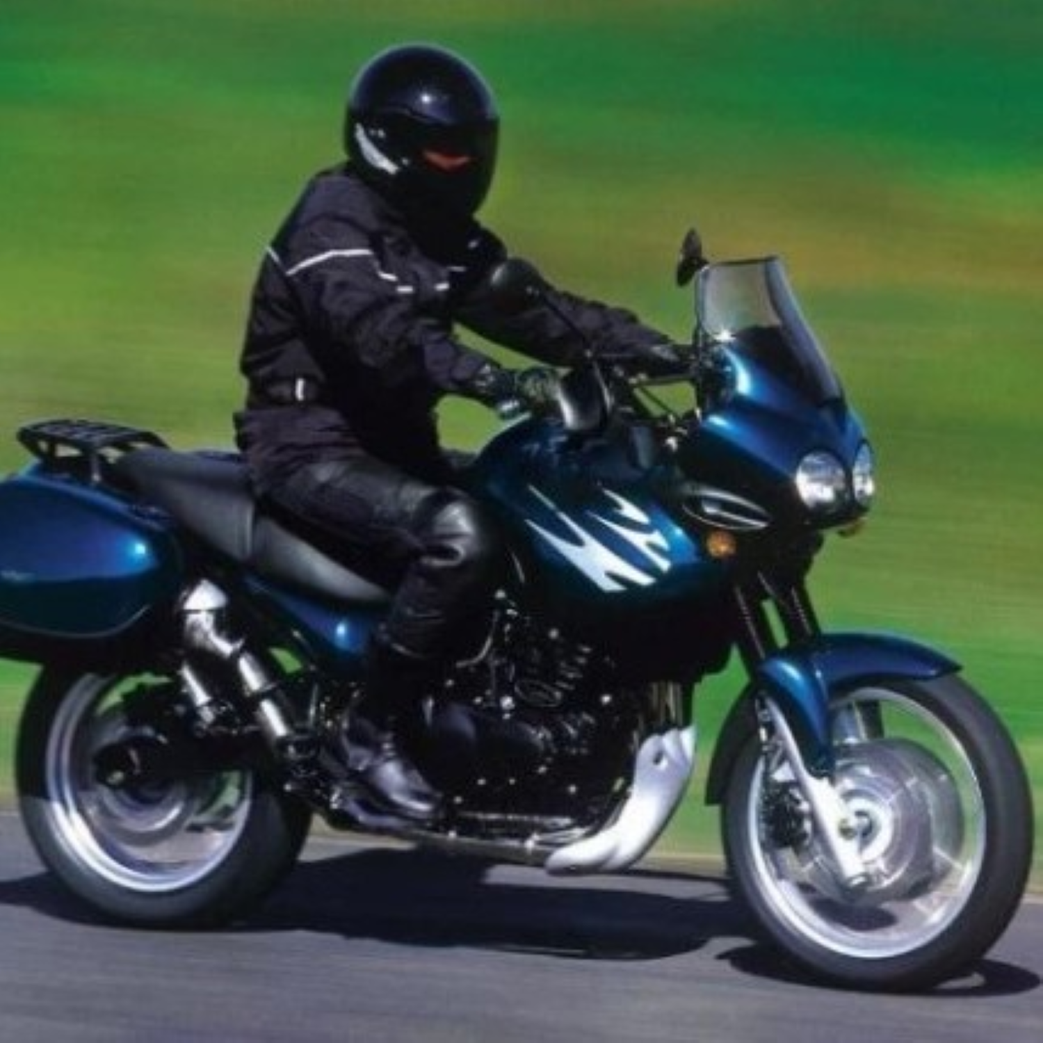 Triumph Eclispe Blue (code JN) Motorcycle Paint