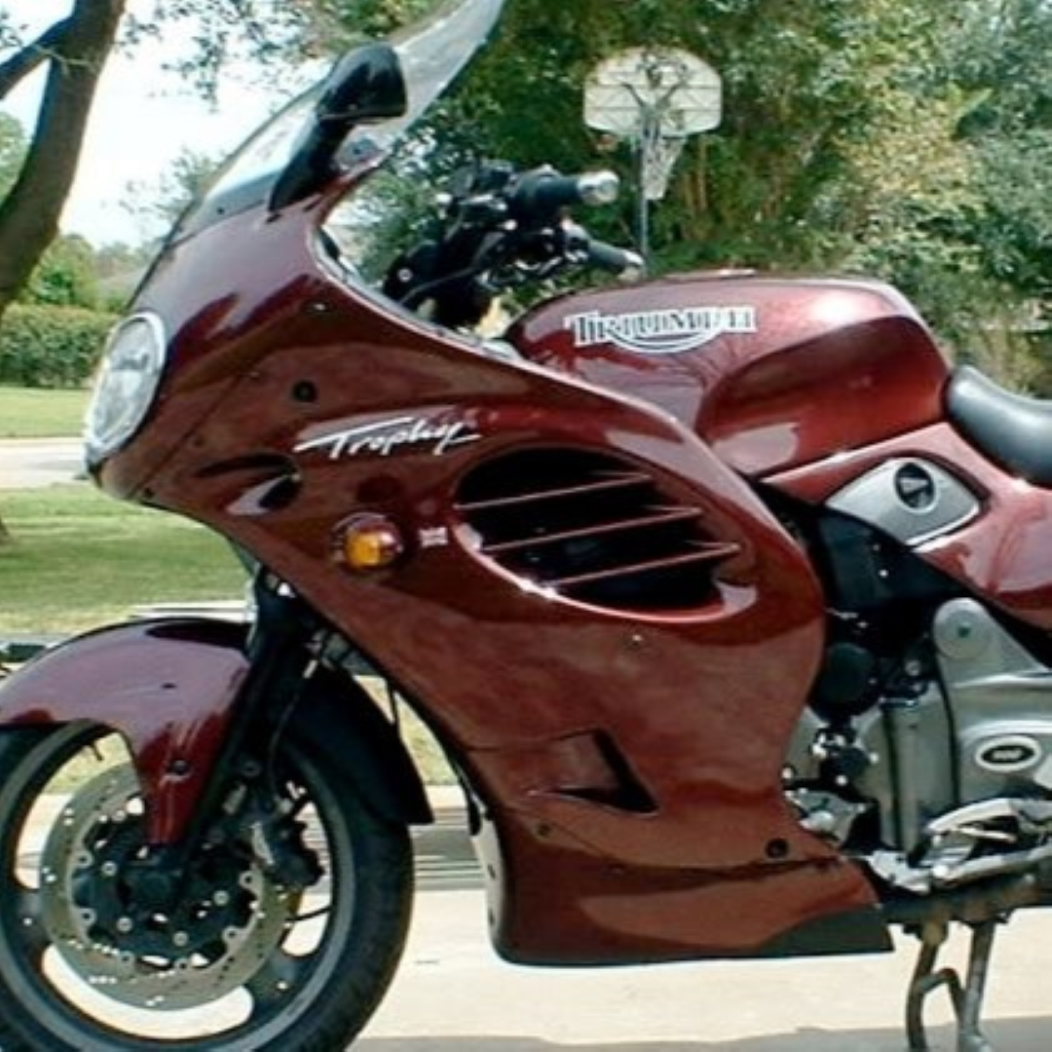 Triumph Merlot Red (code CH) Motorcycle Paint