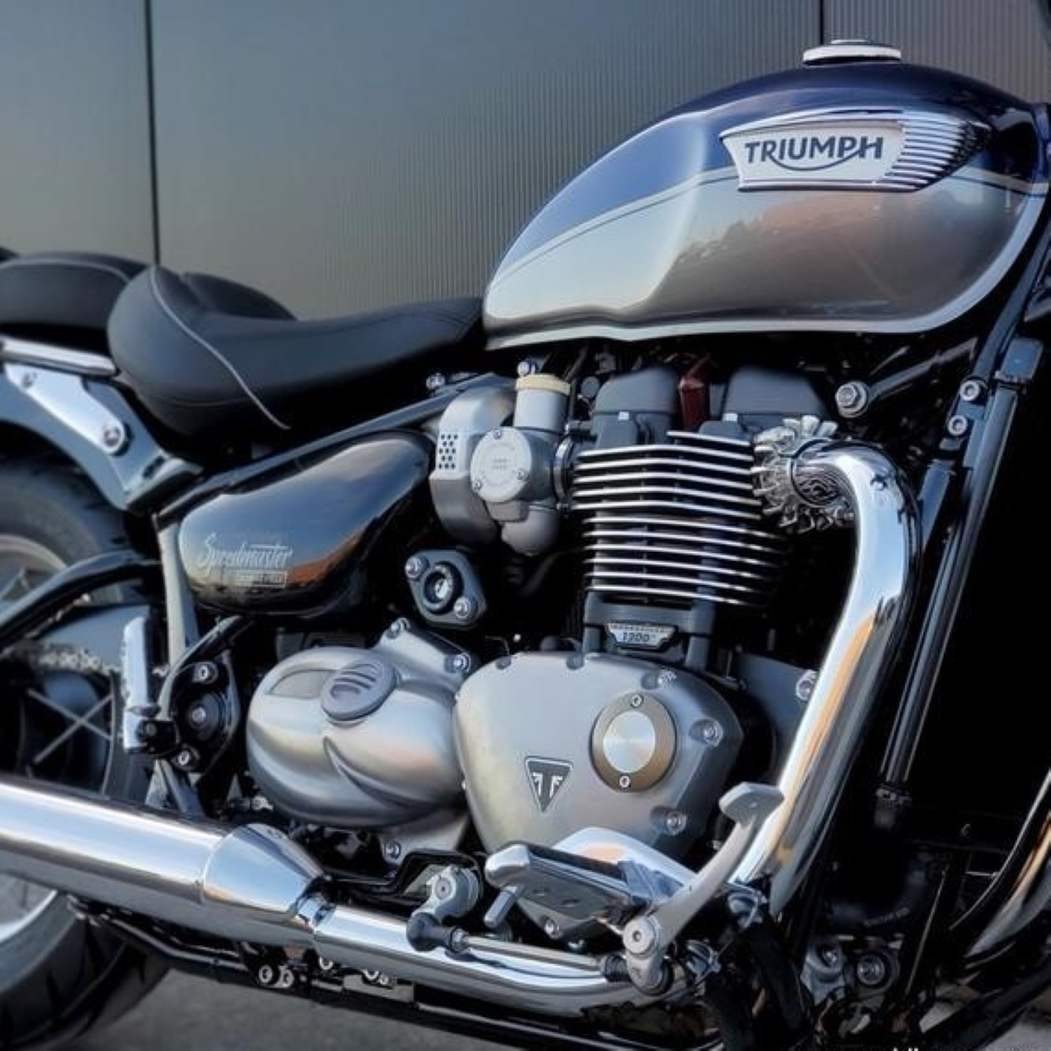 Triumph Silver Ice (code MP) Motorcycle Paint