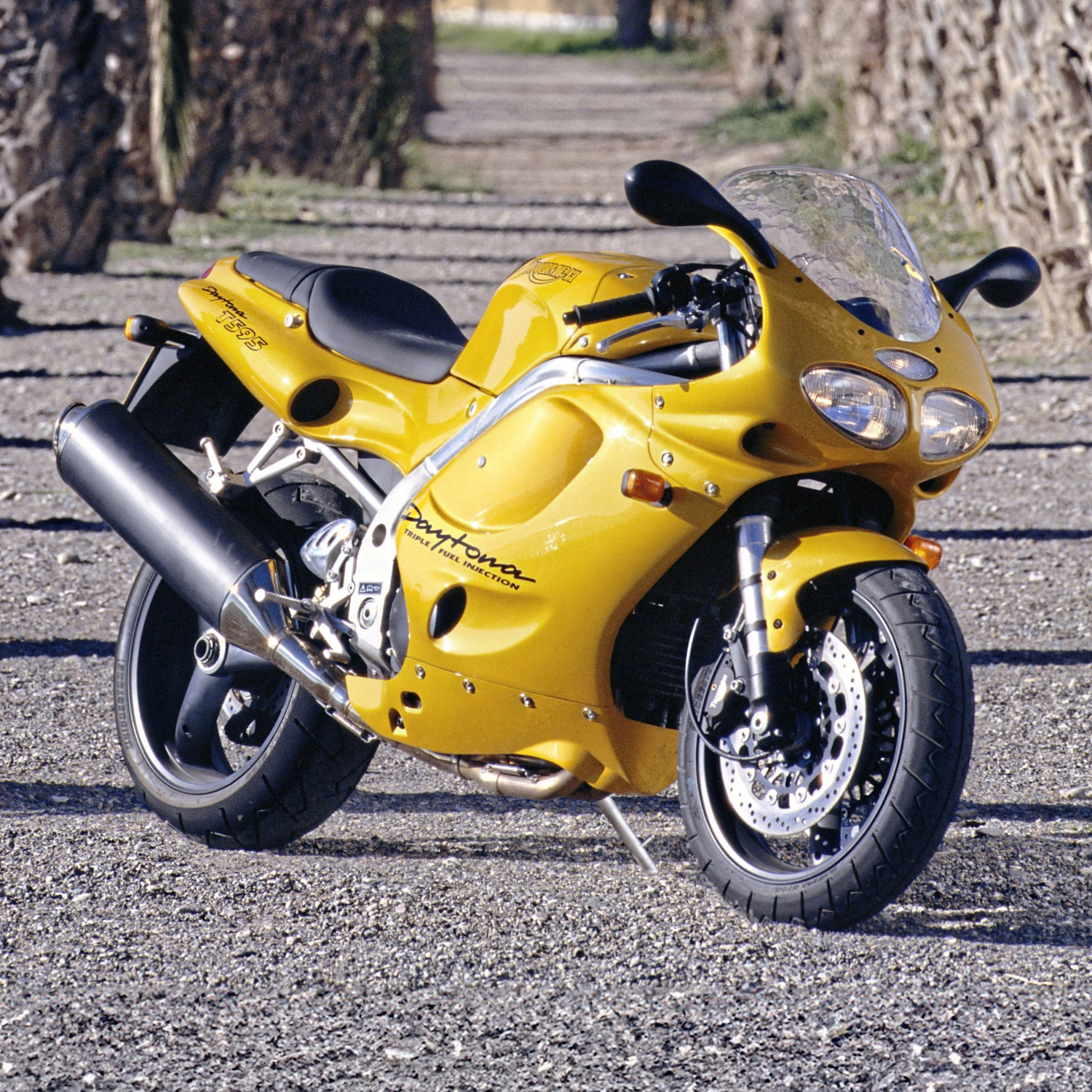 Triumph Strontium Yellow (code FB) Motorcycle Paint